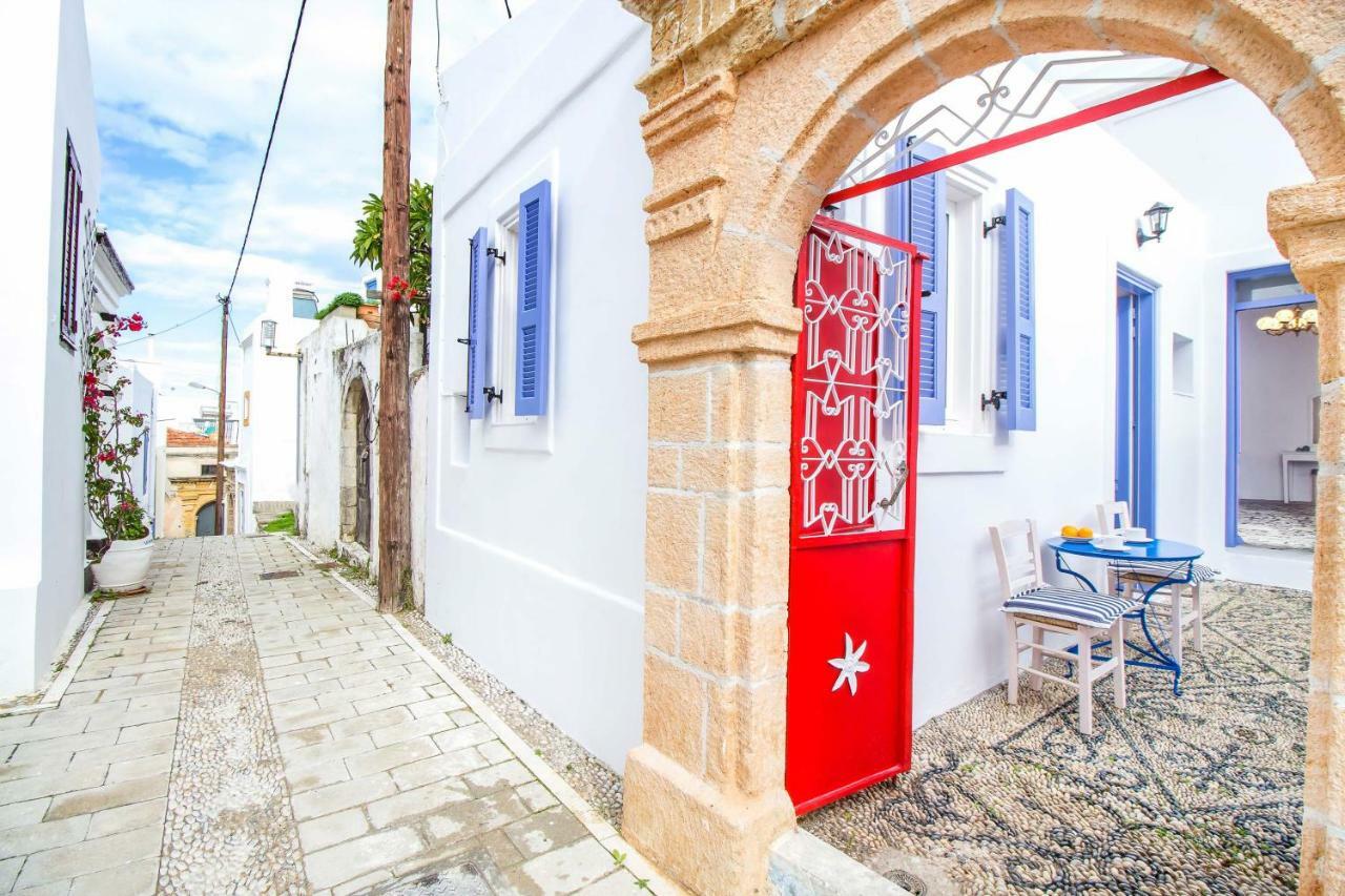 Vakantiehuis The Red Door In Koskinou Koskinou (Rhodes)