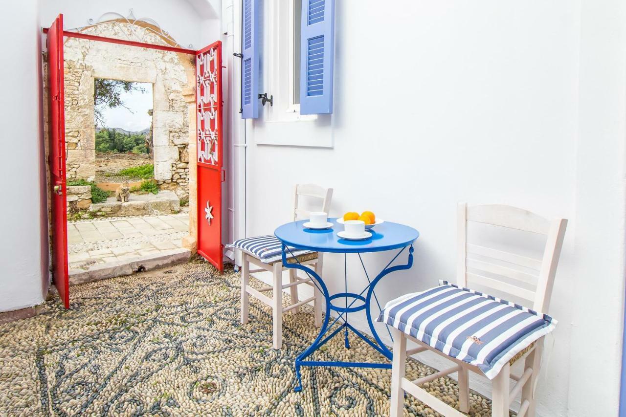 The Red Door In Koskinou Vakantiehuis *